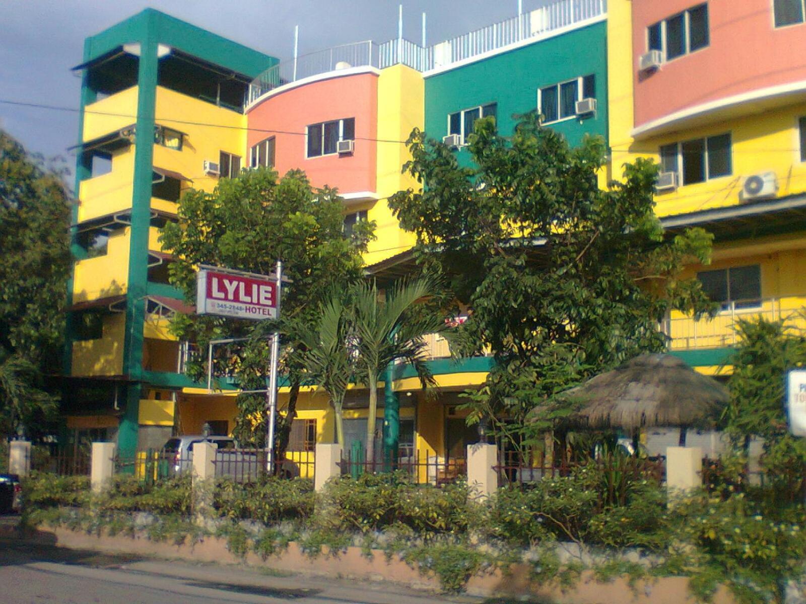 Lylie Hotel Cebu Exterior photo